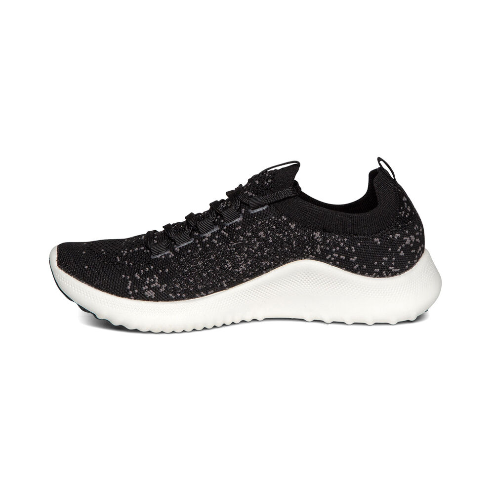 Aetrex Women's Carly Arch Support Sneakers - Black | USA CJC7DHM